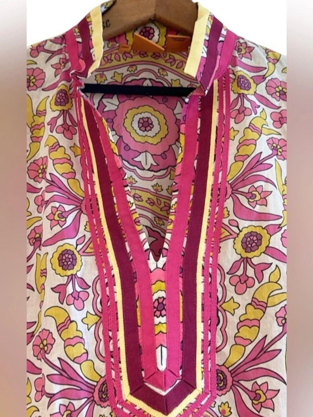 Tory Burch stunning tory